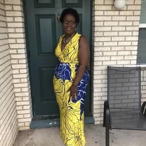 Meet your Posher, Edna